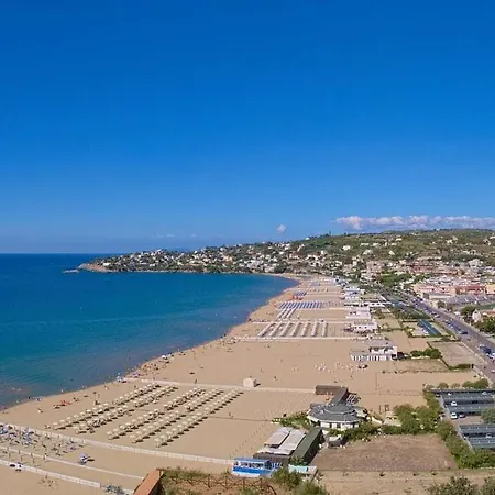 L'Elica - In Vacanza A Gaeta Bed & Breakfast