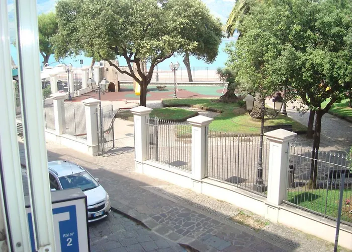 住宿加早餐酒店 In A - L'elica 4*